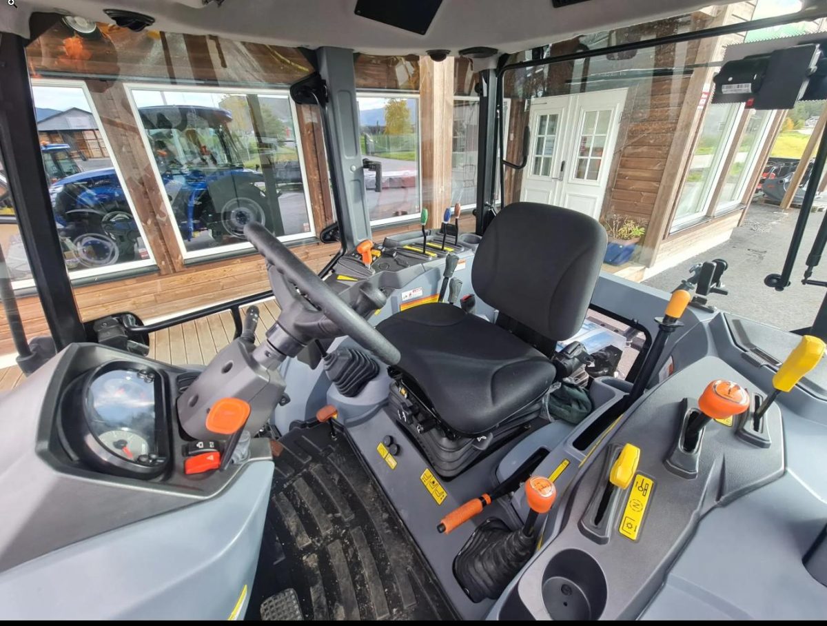 Traktor Solis 50 Turbo, m/hytte, AC (uten frontlaster) - Bilde 4