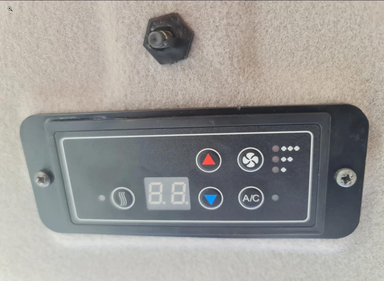 Traktor Solis 50 Turbo, m/hytte, AC (uten frontlaster) - Bilde 9