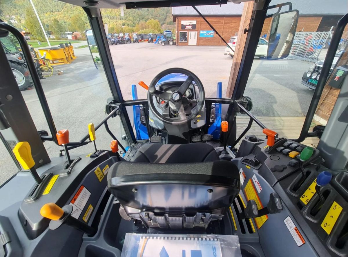 Traktor Solis 50 Turbo, m/hytte, AC (uten frontlaster) - Bilde 3